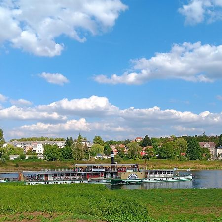 Appartamento Roter Milan Kaisitz Esterno foto
